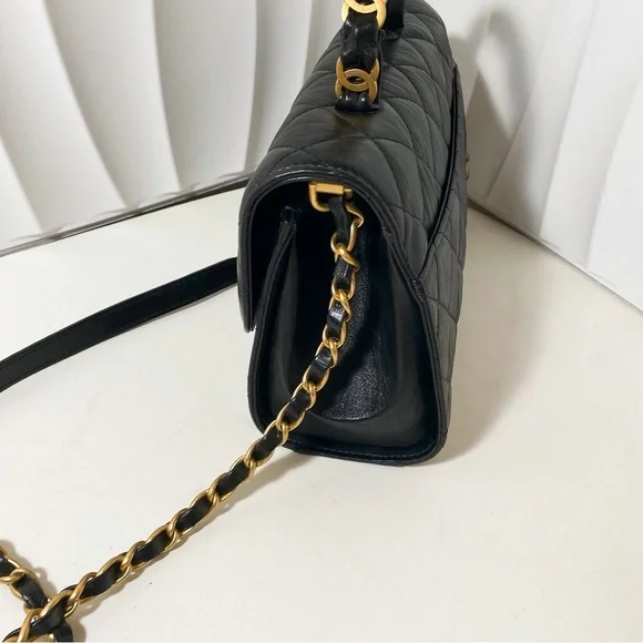 CHANEL Handle Flap Bag Black Aged Calfskin with Gold Hardware - Picture 3 of 12